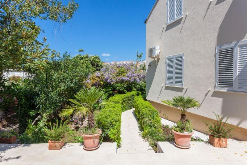 Apartment Luna I Lucky Dubrovnik Exterior photo